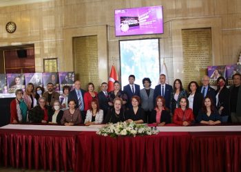 Mersin müziğe doyacak