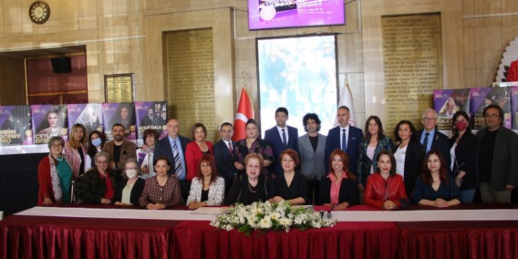 Mersin müziğe doyacak