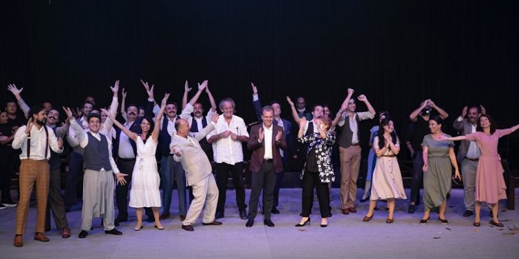 Seçer’e ‘yılın sanat öncüsü’ ödülü