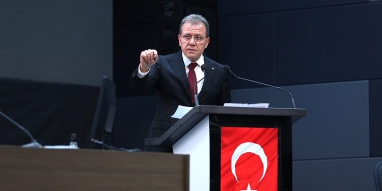 2021 yılı faaliyet raporu oy çokluğuyla kabul edildi