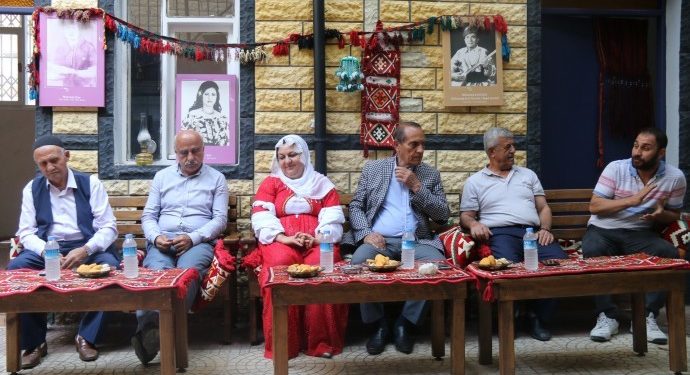 Mersin’de Nefel Kültür Sanat Derneği açıldı