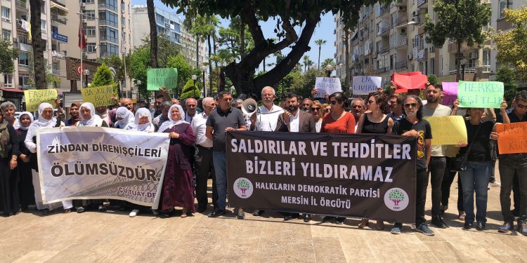 “Kumpaslar çökecek, barış ve özgürlük kazanacak”