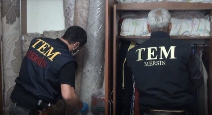 Mersin’de 2 kişi serbest bırakıldı