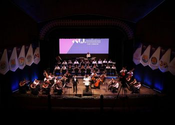 20. Mersin Uluslararası Müzik Festivali açılışını yaptı