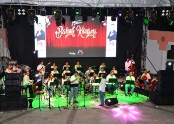 Kent Orkestrası MEÜ’de konser verdi