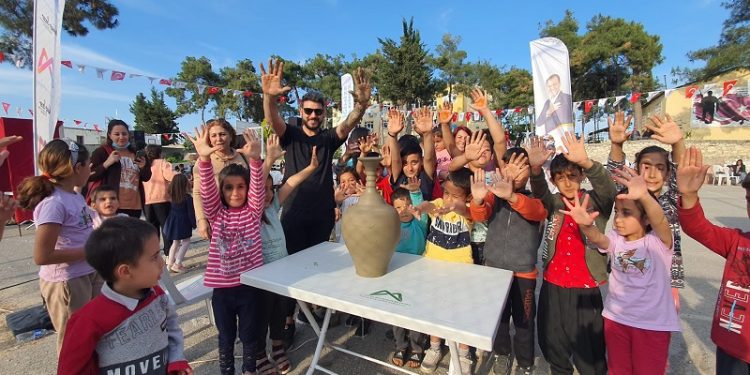 Köy şenlikleri renkli görüntülere sahne oluyor