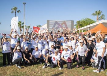 Başkan Seçer, ‘bilinçli spor’ etkinliğinde vatandaşlarla spor yaptı