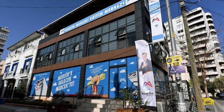 Dijital Akademi’den gençlere fırsat