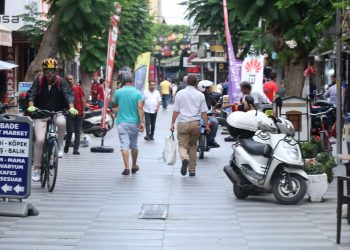 Çarklar dönmüyor!