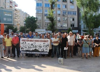 Suruç’ta katledilenler Mersin’de anıldı: “Suruç için adalet”