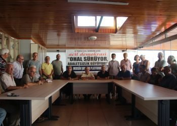 KESK’ten adalet nöbeti: “Sivil darebeye karşı acil demokrasi”