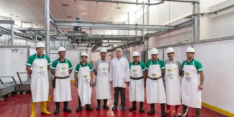 Büyükşehir, mezbahalar ve kesim üniteleri ile bayrama hazır