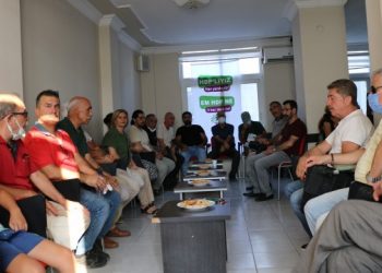 Mersin’de HDP’ye dayanışma ziyareti