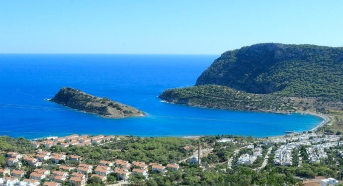 Akdeniz’in saklı cenneti Tisan Adası yapılaşmaya açıldı
