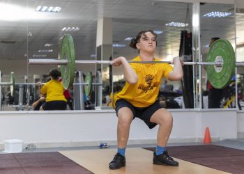 Minik haltercilerin hedefi 5 madalya