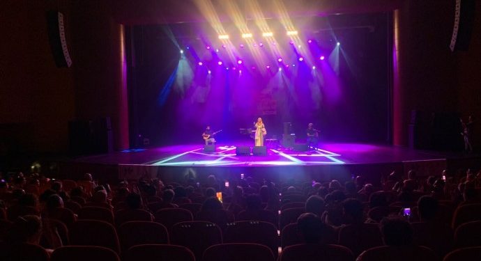 Valiliğin yasakladığı Barış konseri yapıldı