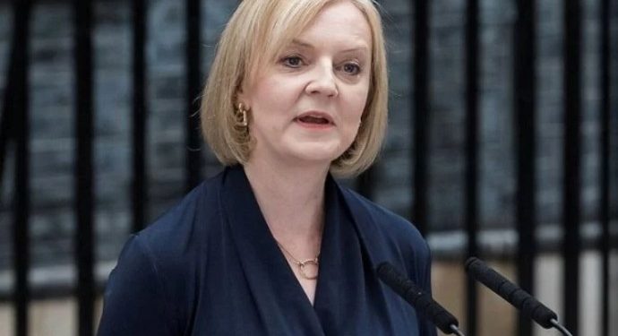 İngiltere Başbakanı Truss istifa etti