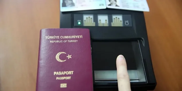 Pasaport ücretlerine yeni yıl zammı geliyor: 10 yıllık 3 bin 295 TL