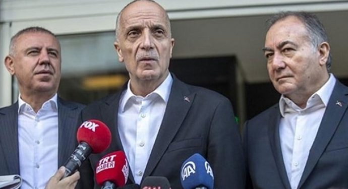 Türk-İş’in teklifi 9 bin lira: Verirlerse imzalarız vermezlerse masaya oturmayız