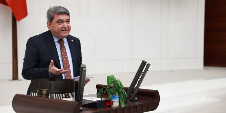 Tarım ve Orman Bakanlığı bütçesinde CHP’li Gökçel isyan etti