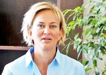 HDP’nin listesindeki Aylin Kotil kimdir?