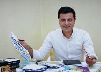 HDP heyeti Demirtaş’ı ziyaret etti