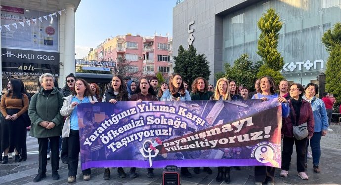 Mersin Kadın Platformu: Deprem kader değil, AKP’nin yıkımı