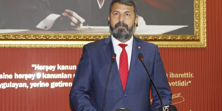 Yeşilboğaz: Şiddetin demokratik siyasete gölge düşürmesine izin vermeyeceğiz