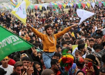 Yeşil Sol Parti: Mücadele bayrağını yükselteceğiz