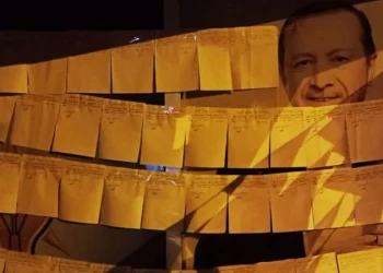 Mersin’de AKP’lilerden toplu istifa