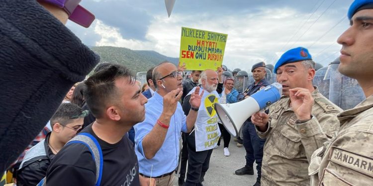 Akkuyu Nükleer Güç Santrali’ne yakıt transferine karşı eylem: Gözaltılar var!