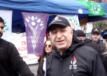 “Katil” ve “Dağdan inmişler” ifadelerini kullanmıştı! Diyarbakır Barosu’ndan Ümit Özdağ hakkında suç duyurusu