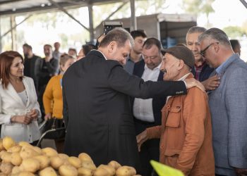 SEÇER, 14 MAYIS’TAN SONRA TÜRKİYE’YE BAHARI GETİRECEKLERİNİ VURGULADI