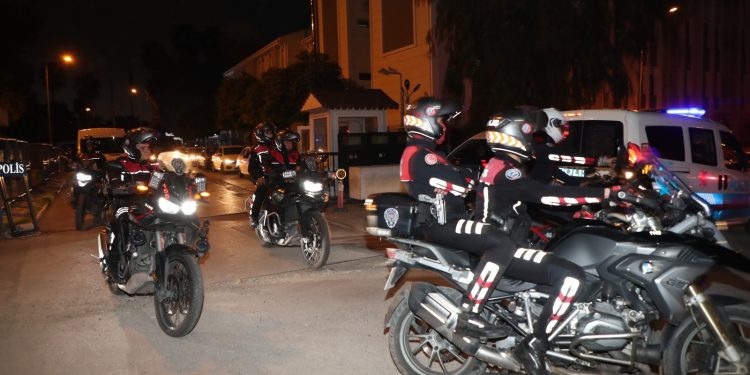 Mersin’de bir kişi yasadışı bahis suçlamasından tutuklandı