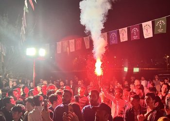 Yeşil Sol Parti‘nin Mersin’deki büro açılışında kadınlar damga vurdu