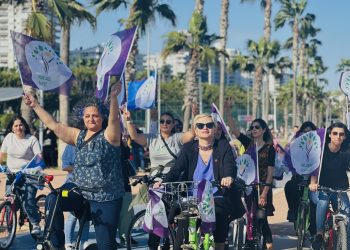 Yeşil Sol Parti’li kadınlar: Özgürlüğe pedal çeviriyoruz