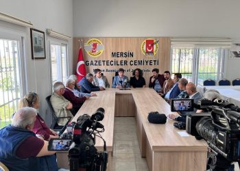 Yeşil Sol’un adaylarından Mersin Gazeteciler Cemiyeti’ne ziyaret