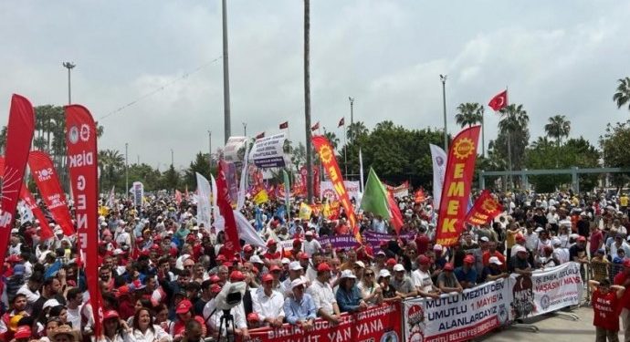 Mersin’de demokrasi güçleri 1 Mayıs meydanında olacak