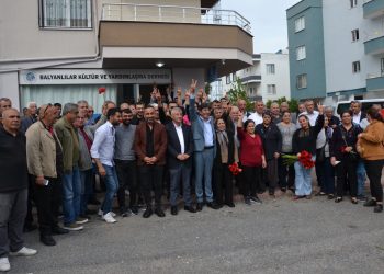 Balyanlılar Ali Bozan’ı bağrına bastı: Evladımızı destekleyeceğiz