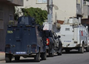 Son dakika: Mersin’de bir çok eve baskın