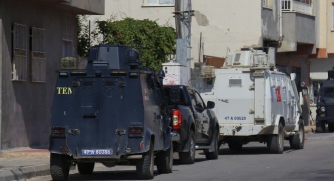 Son dakika: Mersin’de bir çok eve baskın