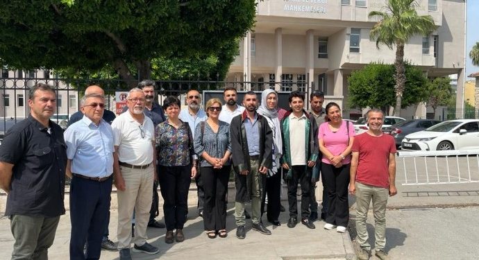 Akdeniz Belediyesi’nin borçlanmasına karşı açılan dava karara kaldı