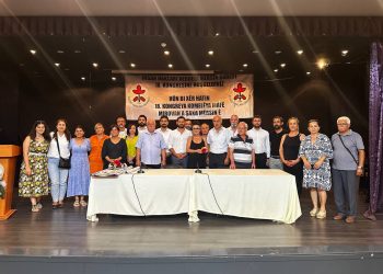 İHD Mersin genel kurulunu yaptı: İnatla barış demeye devam edeceğiz