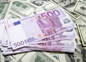 Euro 30 lirayı geçti