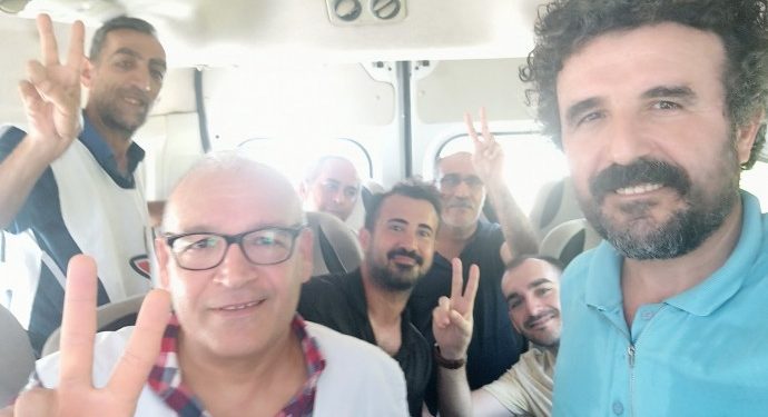 Gözaltına alınanlar 3 saat klimasız otobüslerde bekletildi