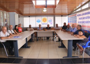 Mahmut Sümbül: Eğitim sistemi enkaz altında kaldı