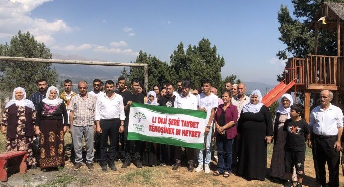 Gençlerden piknik etkinliği: Tecrit özel savaşın bir parçasıdır