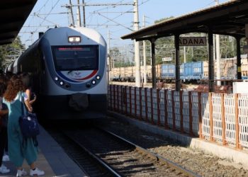 Adana-Mersin treni: Sefer sayısında düşüş, bilet ücretinde artış
