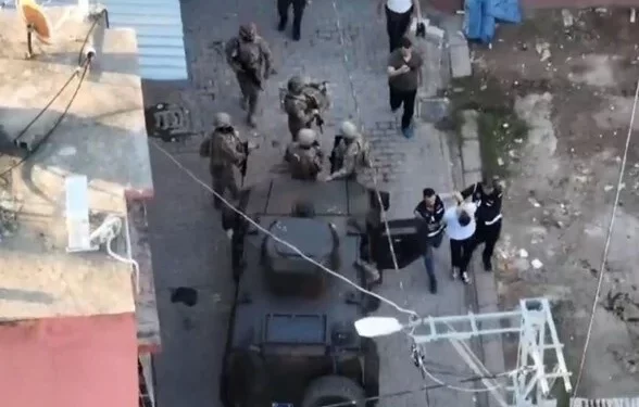 SON DAKİKA HABERİ: 81 ilde çember operasyonu: 4 bin 173 kişi gözaltına alındı