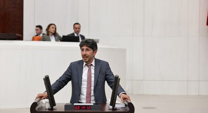 MHP Grup Başkanvekili  Meclis’te Mersin Milletvekili Ali Bozan’ı tehdit etti